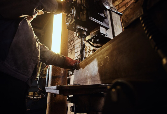 Facas de Corte e Vinco: Preços, Tipos e Benefícios Essenciais para o Sucesso do Seu Negócio