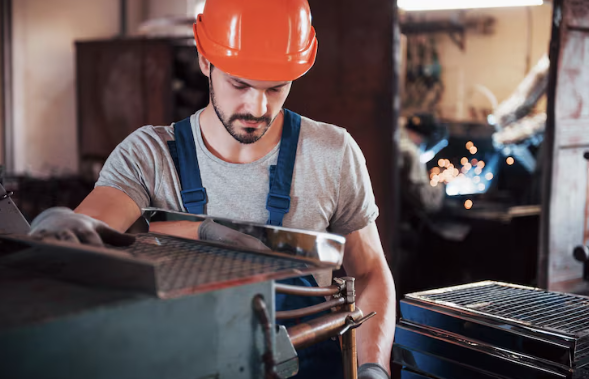 Guia Prático para Escolher Facas de Corte e Vinco com Custo-Benefício Ideal para Seu Negócio
